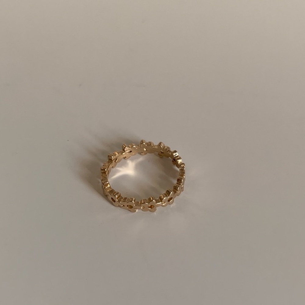 ring - Picture 2 of 3